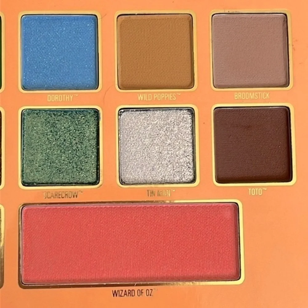 Brand New Kylie Cosmetics Wizard of Oz Face Palette Eyeshadow Blush Highlighter